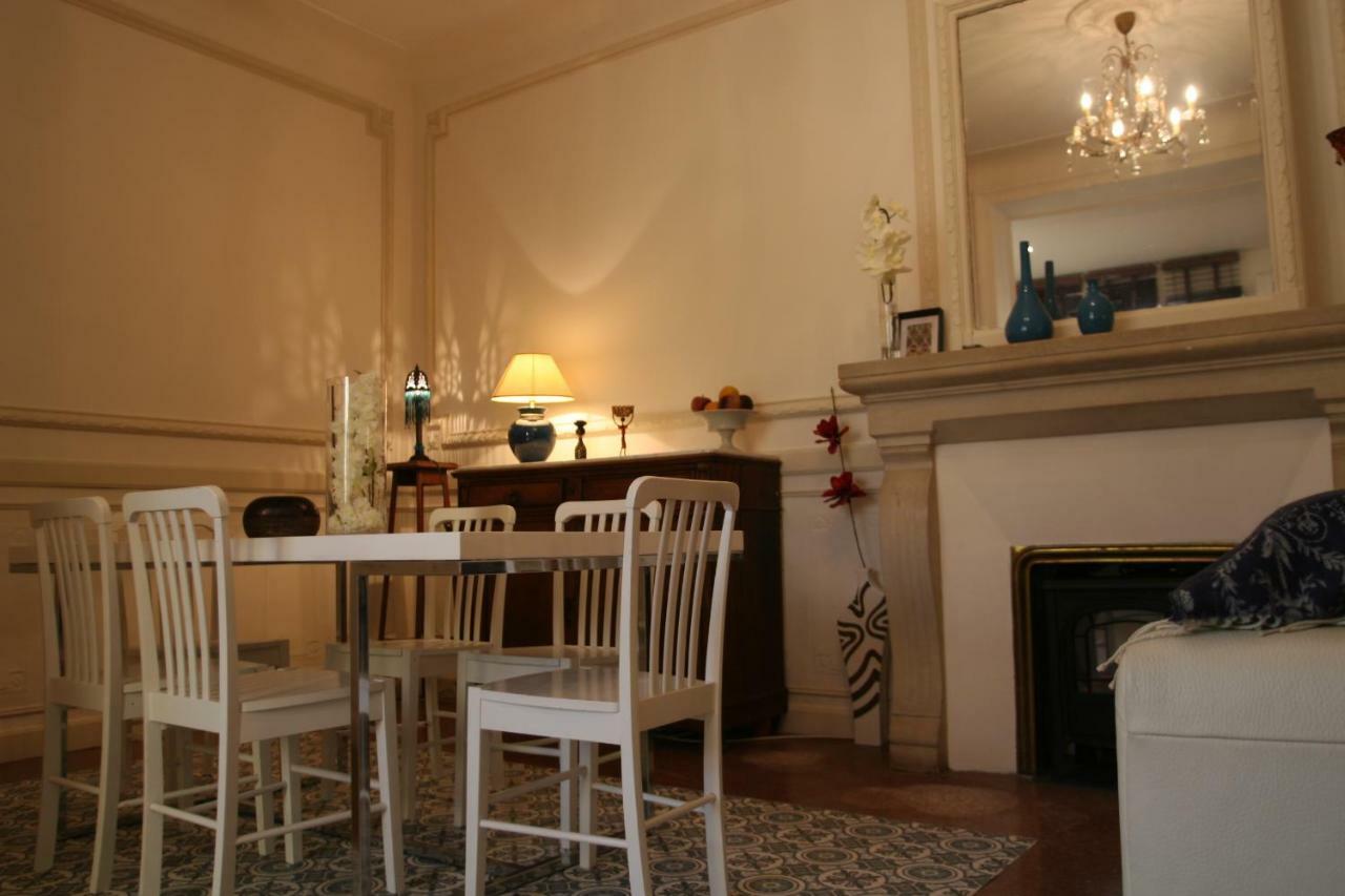 Appart Charme Arenes Nîmes Exteriér fotografie